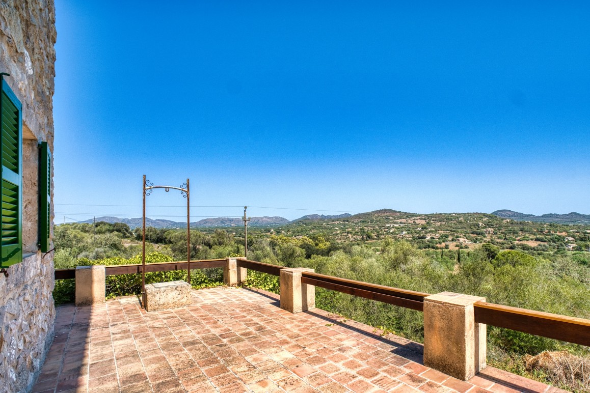Rustic finca with panoramic views and plenty of privacy near Son Carrió-16