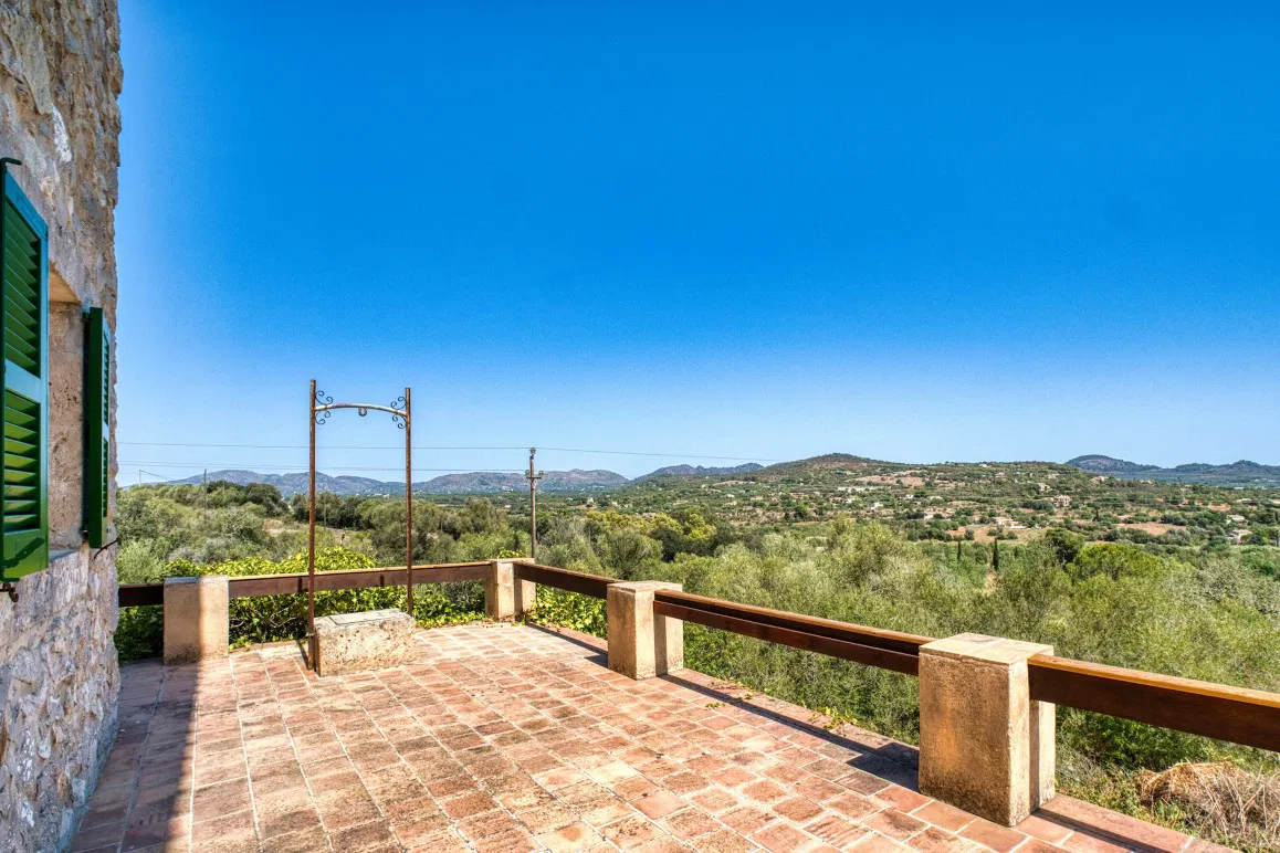 Rustic finca with panoramic views and plenty of privacy near Son Carrió-16