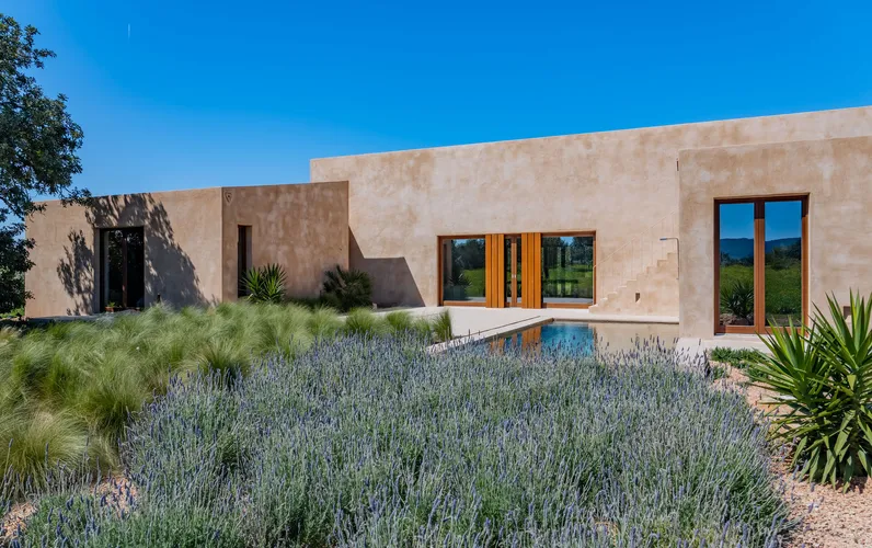 Minimalist new-build finca near Cas Concos