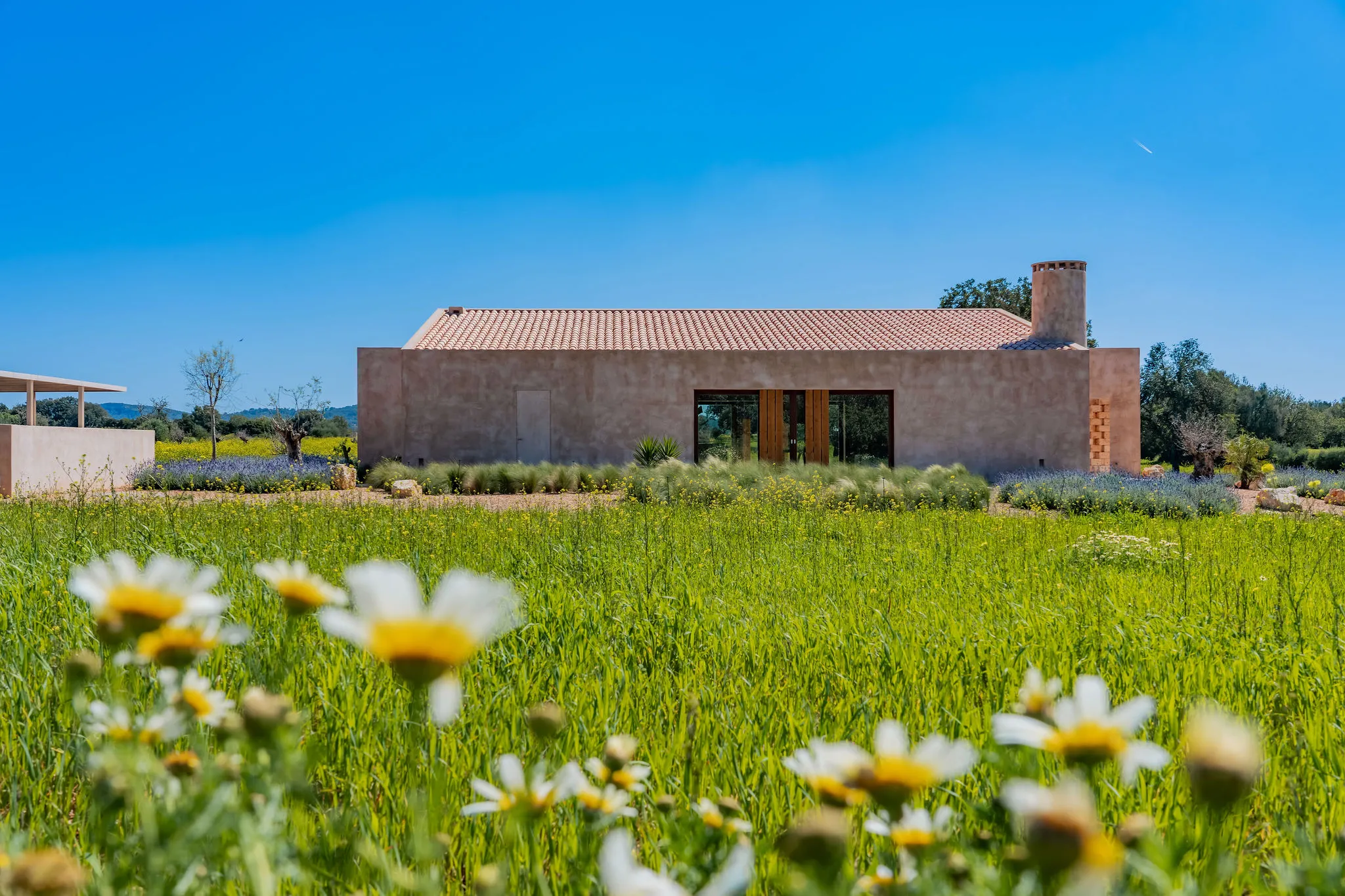 Finca minimalista di nuova costruzione vicino a Cas Concos-23