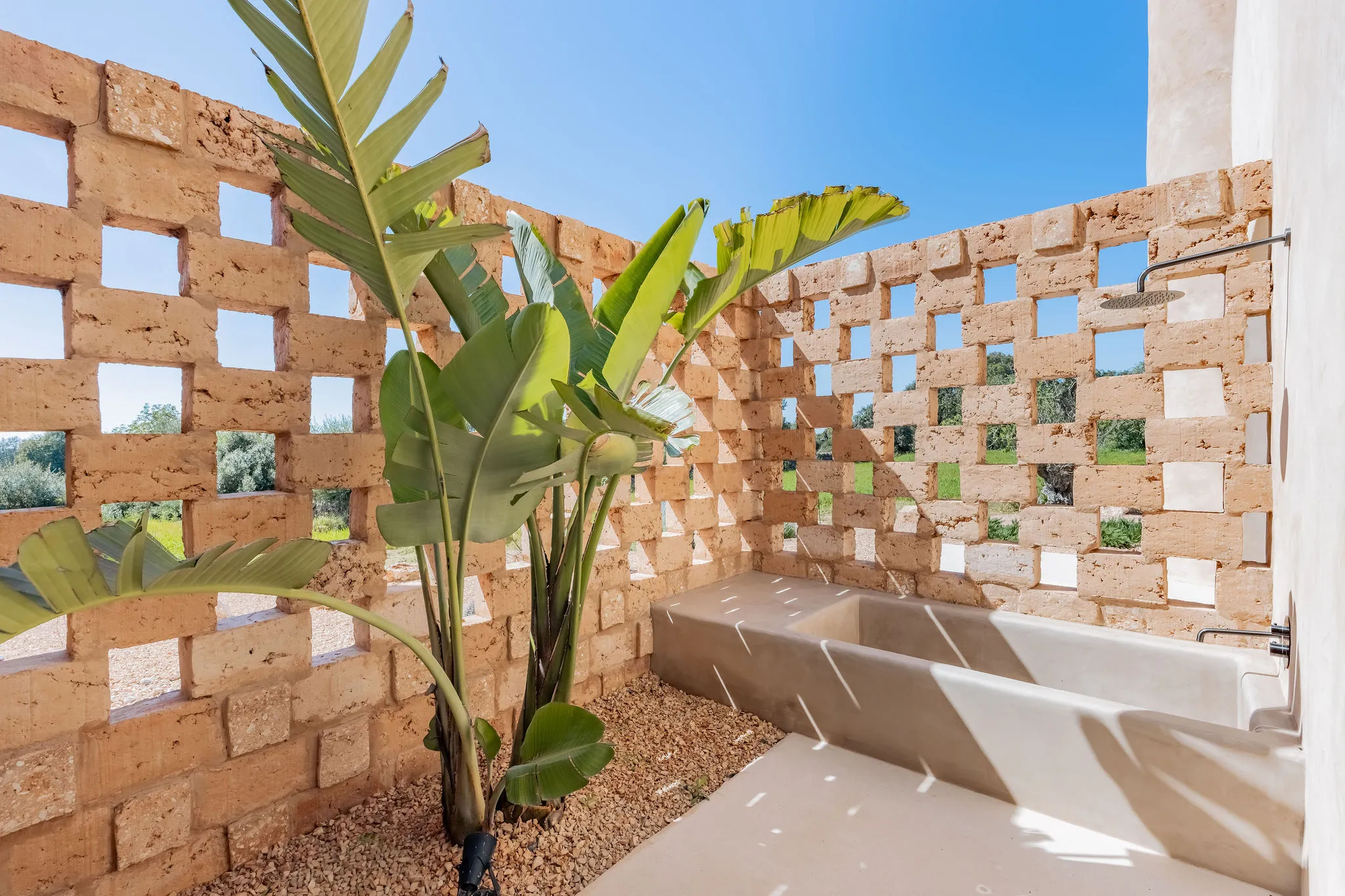 Finca minimalista di nuova costruzione vicino a Cas Concos-11