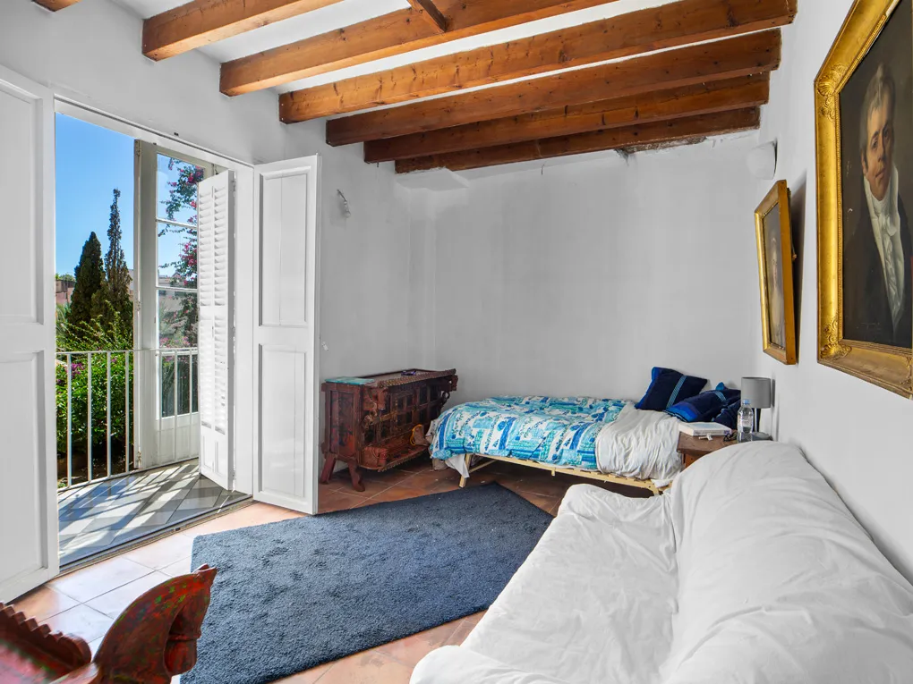 Zum Renovieren: Einzigartige Immobilie mit Garten in Palmas Altstadt-7