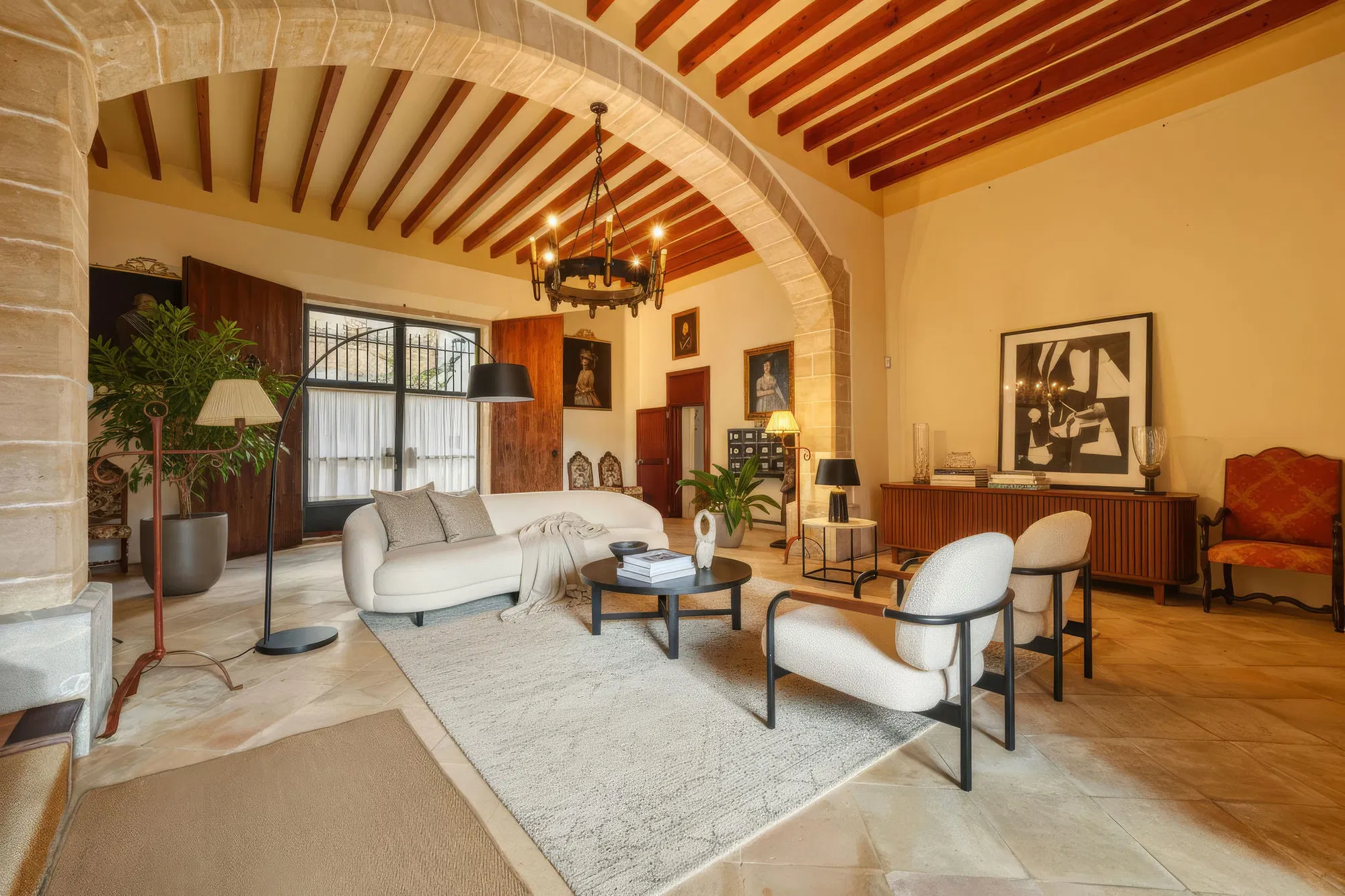 Historic landmark - town house estate in the heart of Arta-5