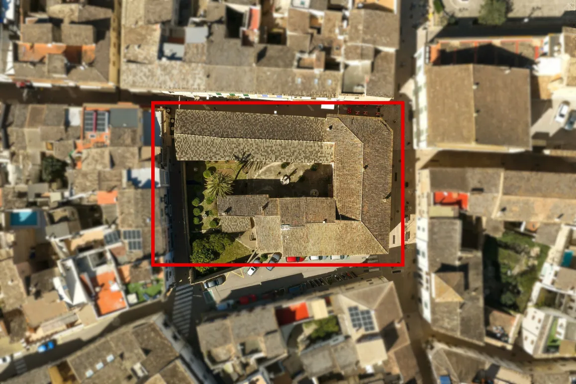 Edificio emblemático con gran potencial de desarrollo en el centro de Artà-16