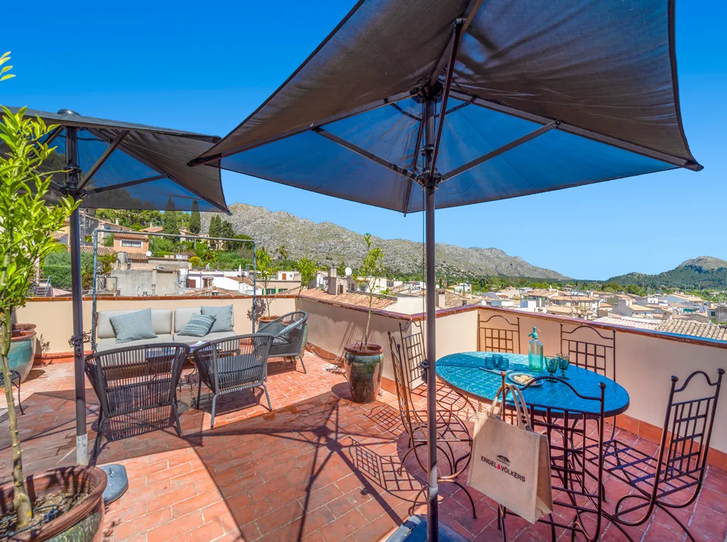 Butikowa kamienica z zapierającymi dech w piersiach widokami i licencją na wynajem-8