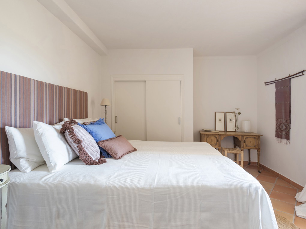 Maison de ville de charme avec vues imprenables et licence de location touristique à Pollensa-15