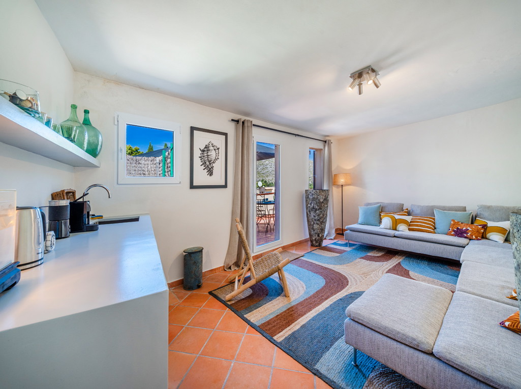 Maison de ville de charme avec vues imprenables et licence de location touristique à Pollensa-4