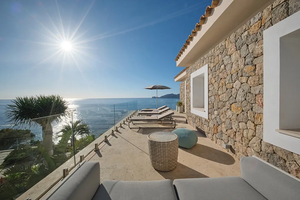 Prachtige vakantievilla met uitzicht op zee-10