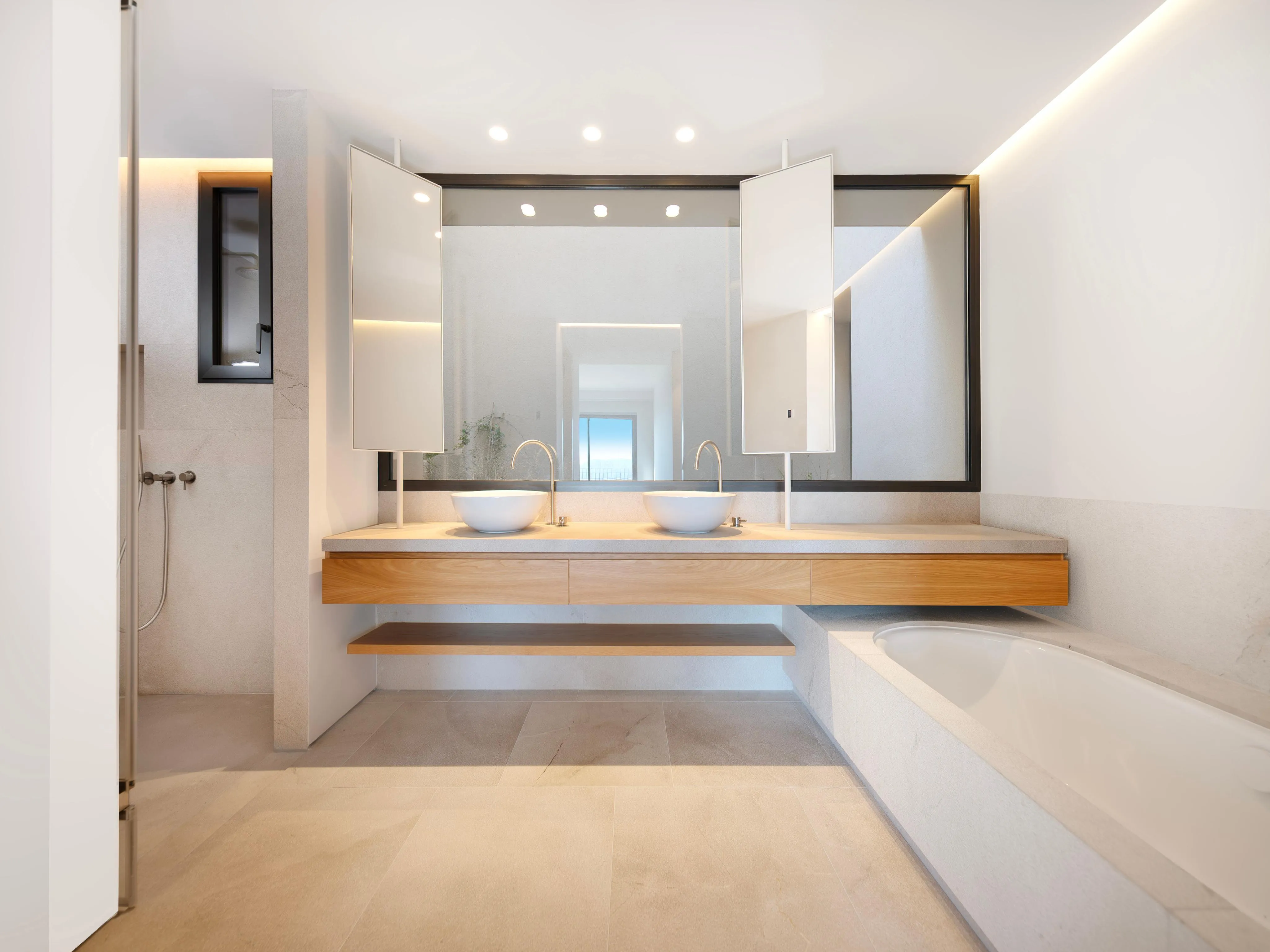 Эксклюзивный двухквартирный дом с панорамным видом на гавань в Порт Андрач-17