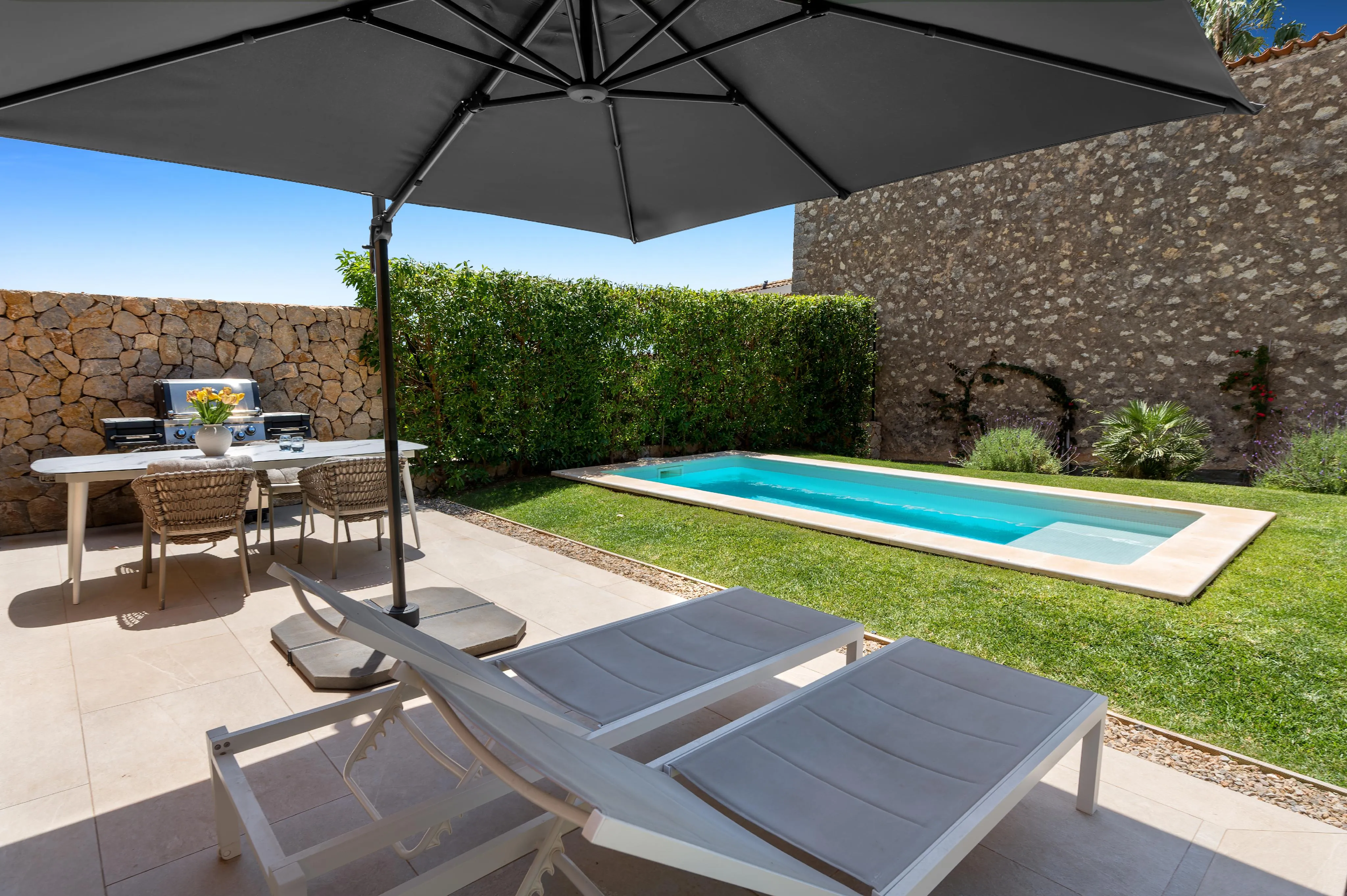 Casa a schiera d'angolo di nuova costruzione con finiture di pregio e orientamento eccezionale-8