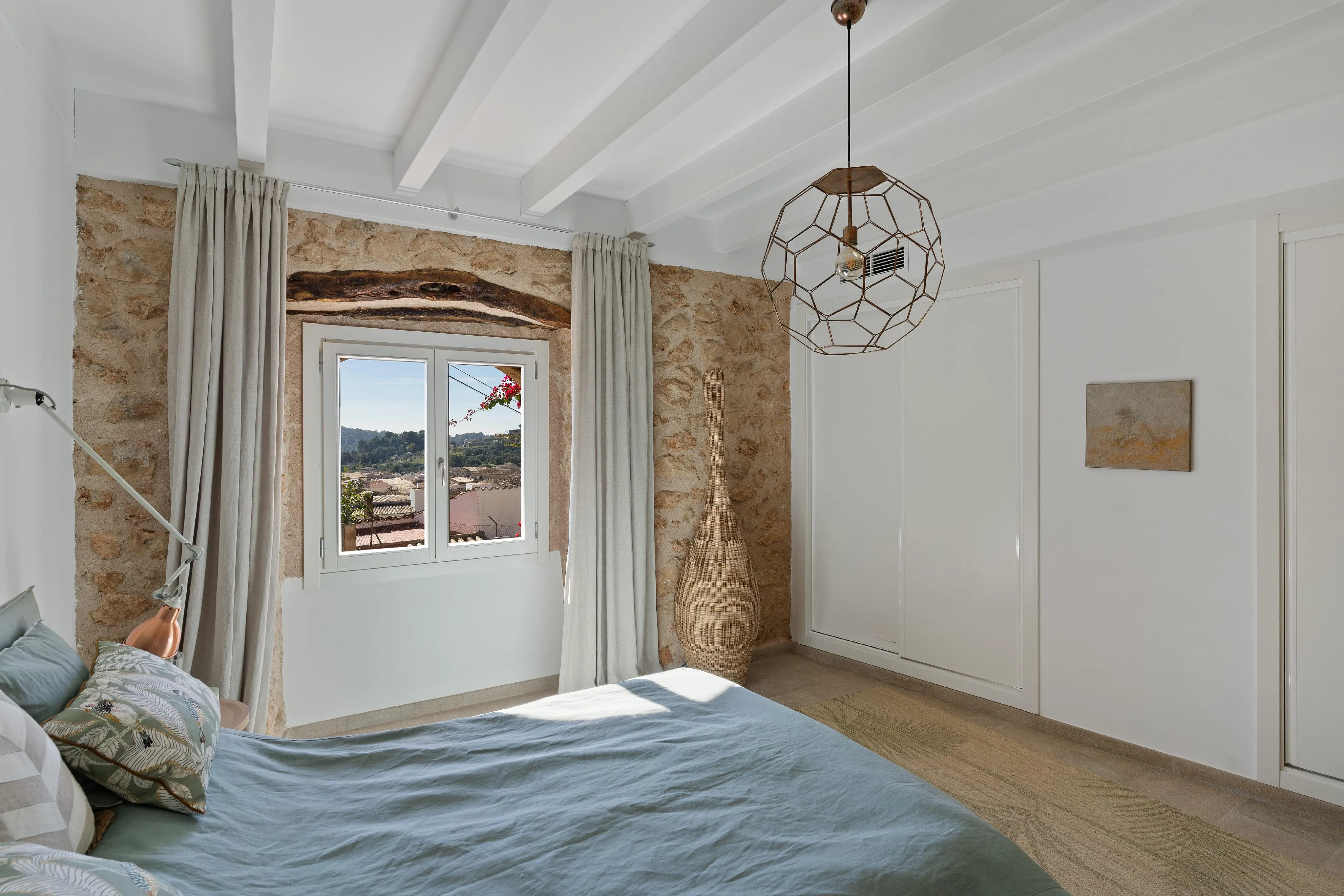 Exclusiva casa de pueblo con vistas fantasticas en Alaró-12