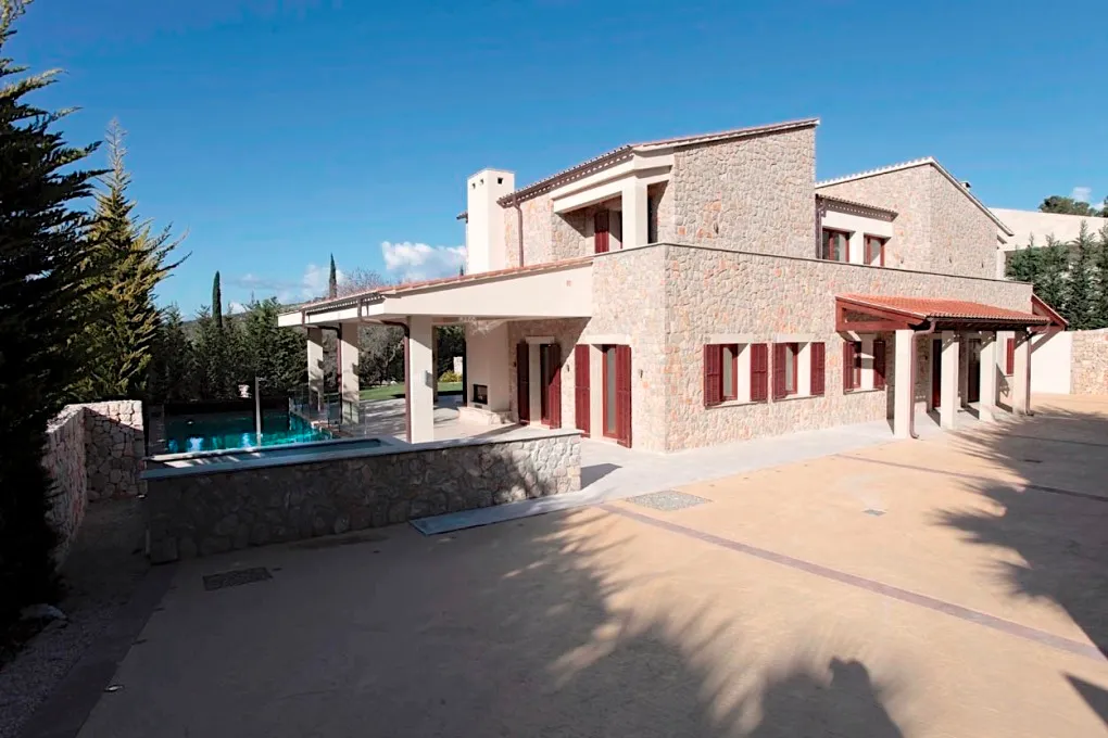 Villa esposta a sud con licenza di affitto vicino al campo da golf a Canyamel-13