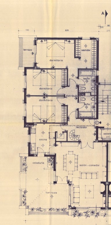 Seafront duplex penthouse in a prime location-18