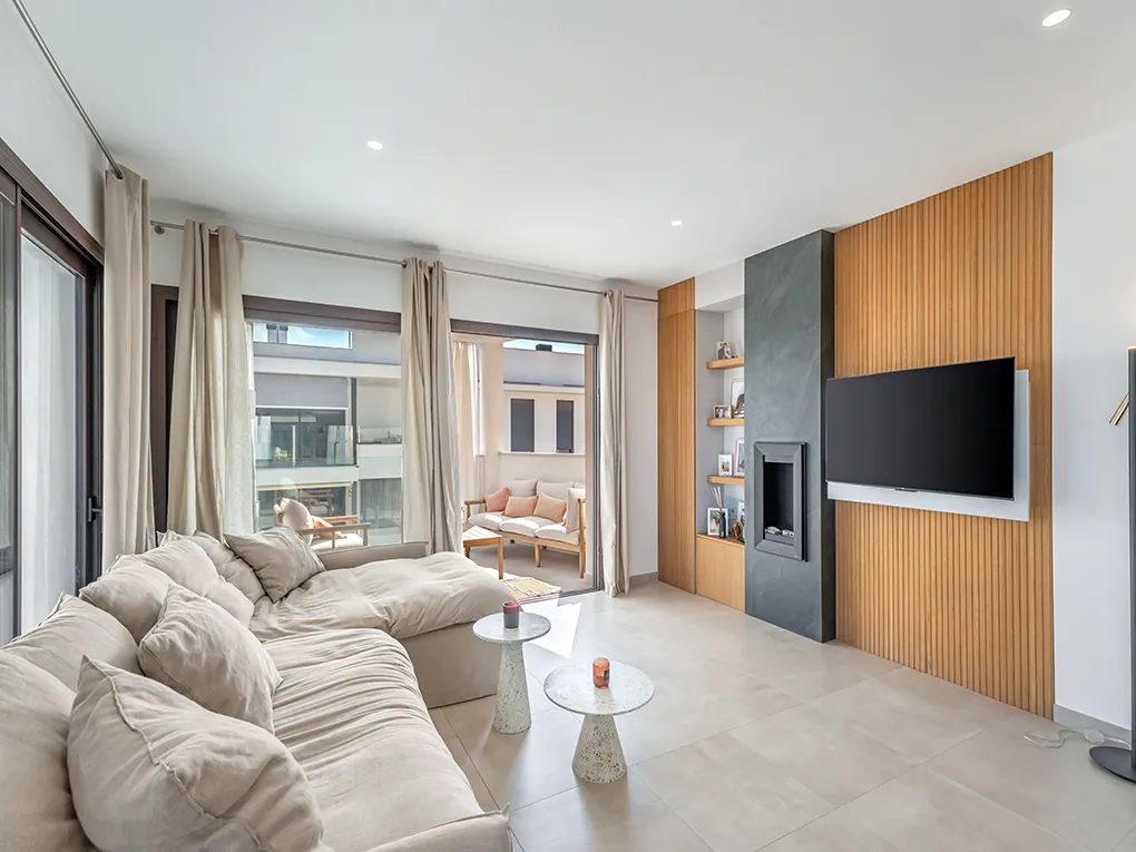 Modern duplex apartment with sea view-5