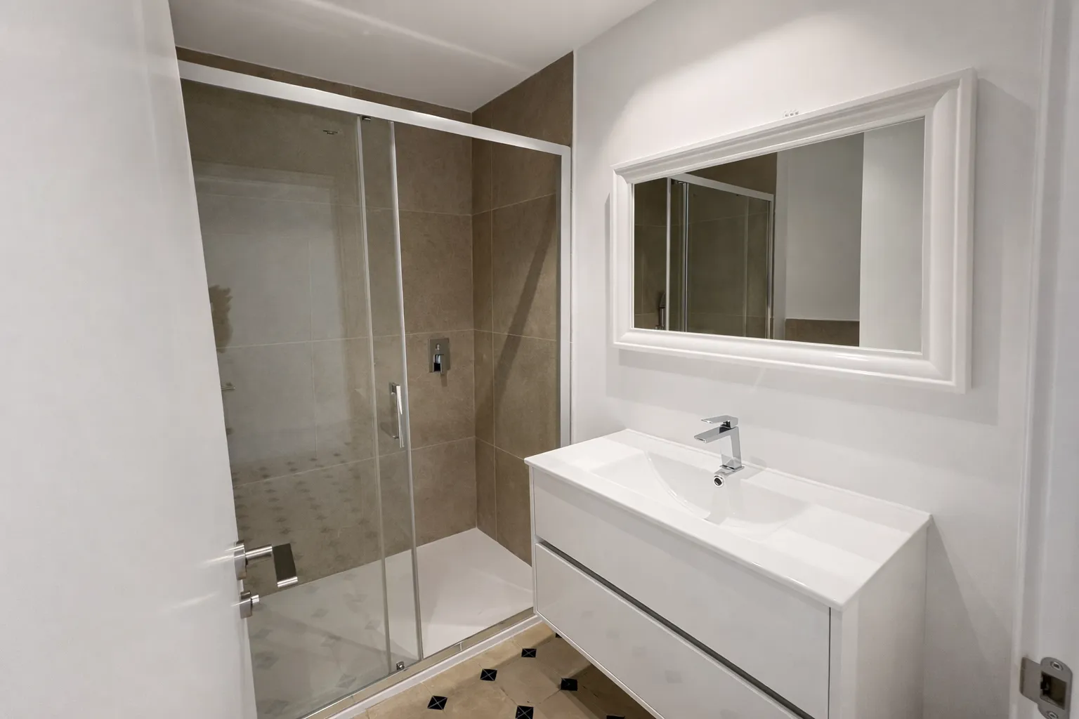 Nowo wyremontowany wiejski dom w Santa Maria do pierwszego zamieszkania-11