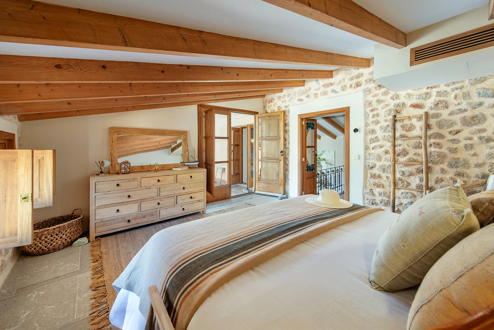 Elégante maison de village avec vue imprenable sur la Tramuntana à Fornalutx-33