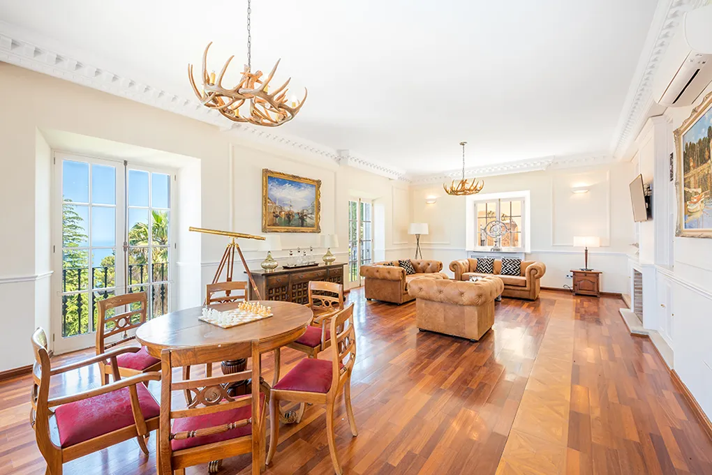 Proprietà impareggiabile con vista sul mare-11