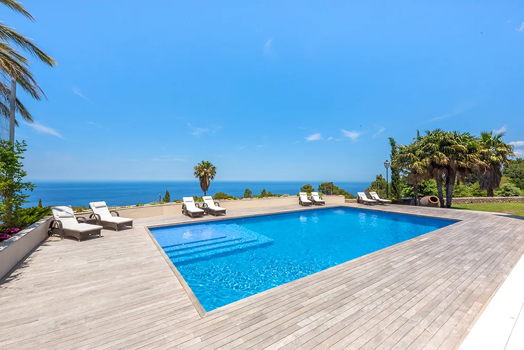 Proprietà impareggiabile con vista sul mare-35