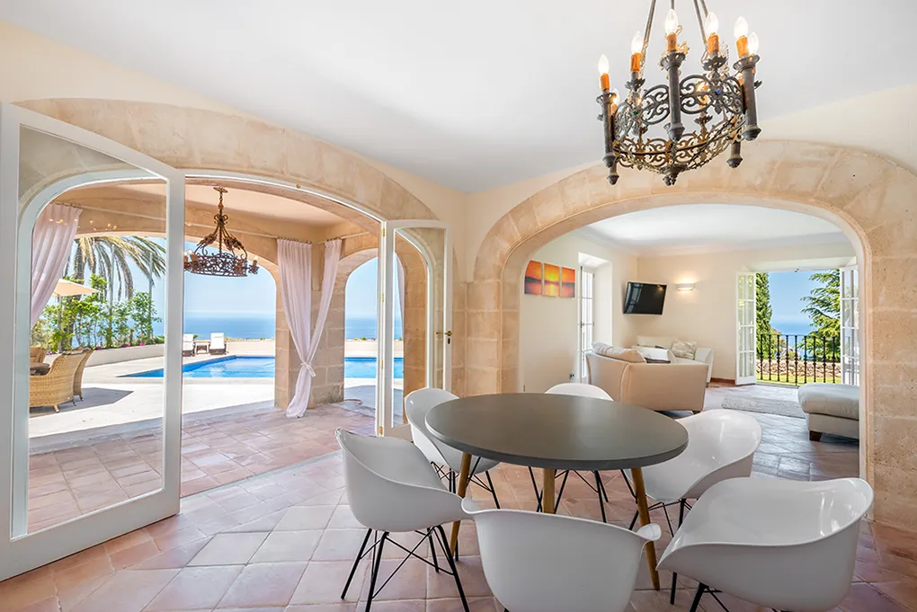 Proprietà impareggiabile con vista sul mare-24