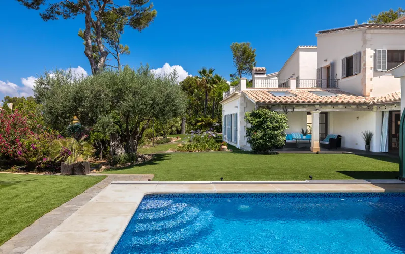 Private Family Villa on a Generous Plot in Nova Santa Ponsa