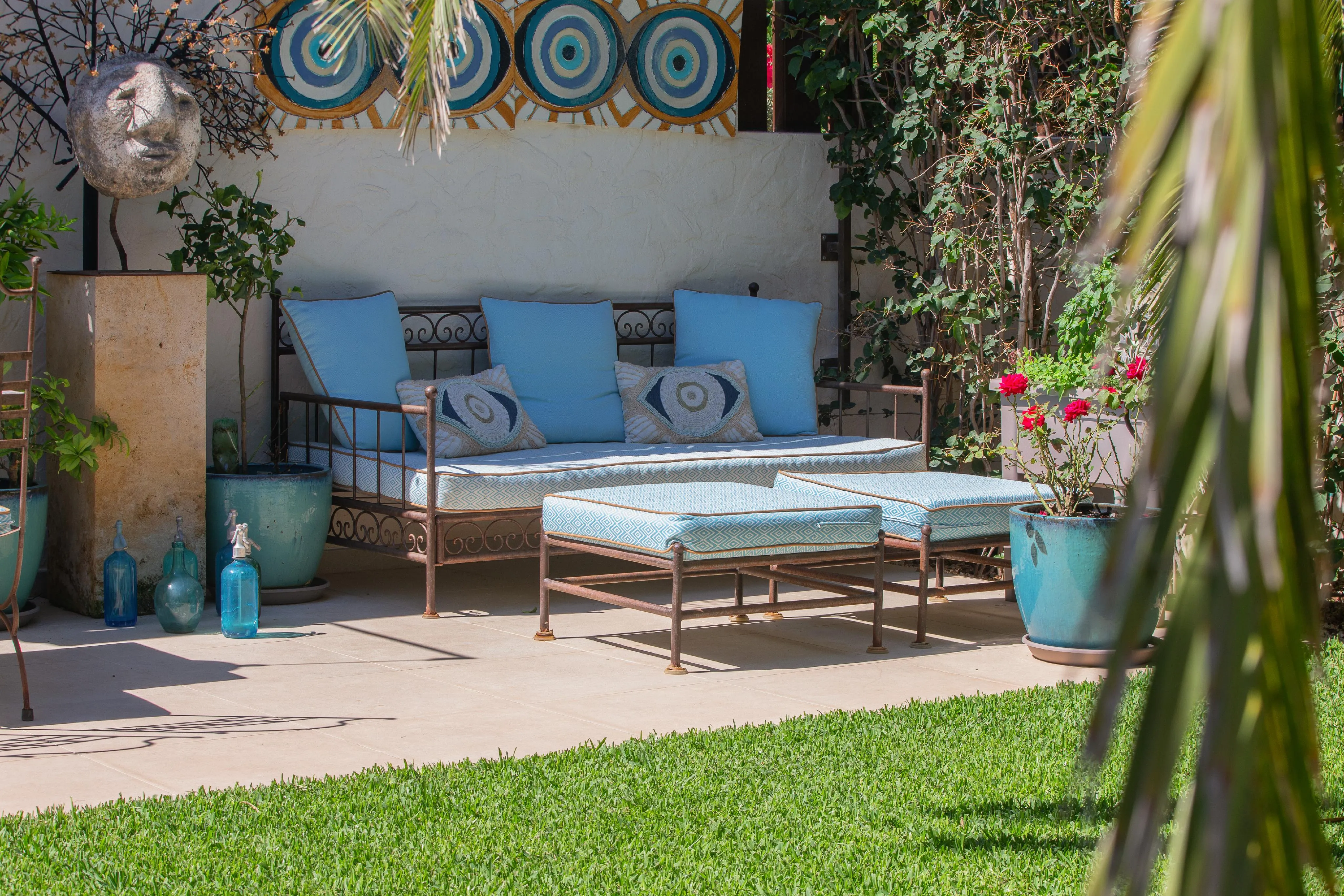 Modern and exclusive semi-detached house with tropical garden, privat pool and sea views-16