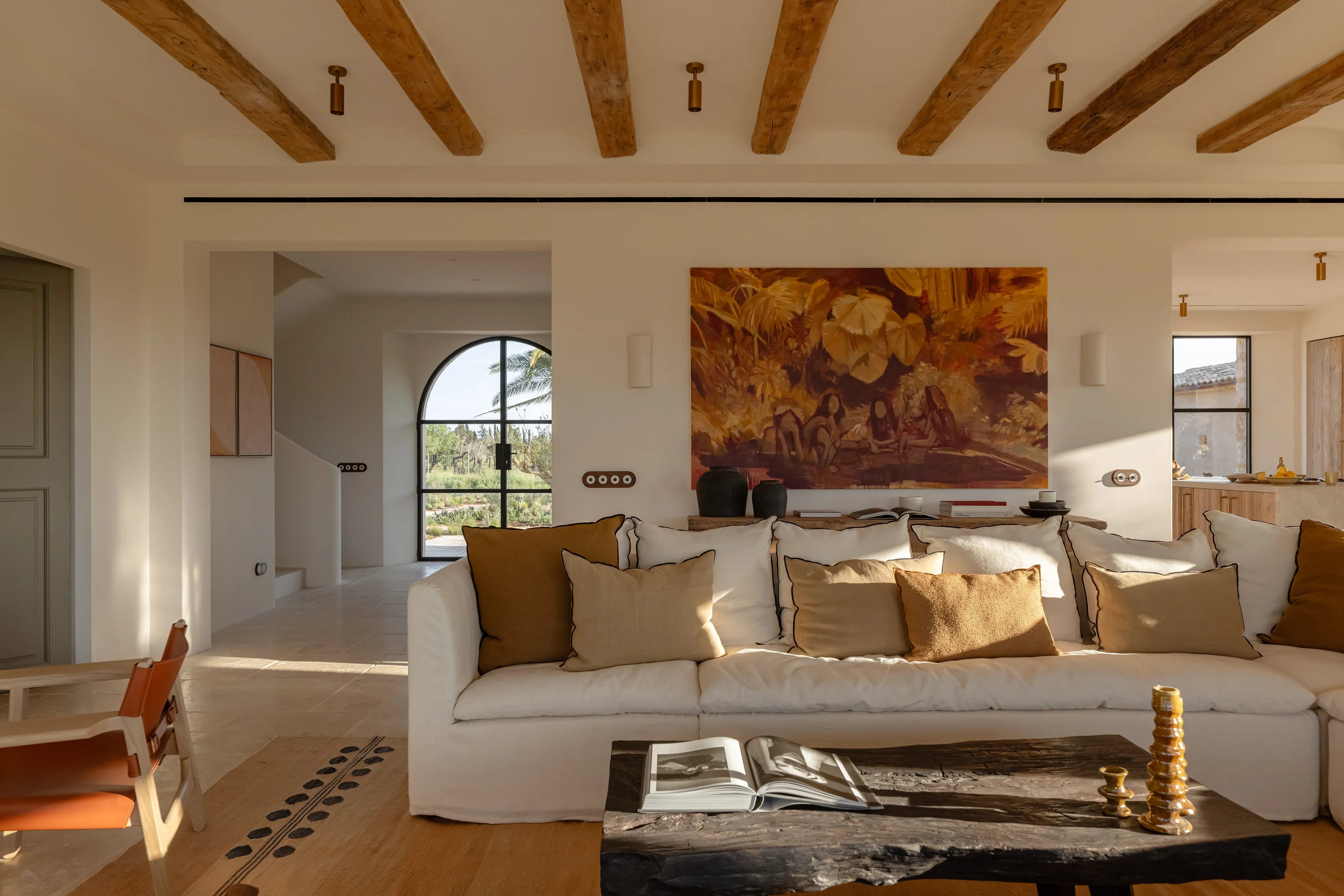A Sculptural Mediterranean Retreat Framed by the Tramuntana-8