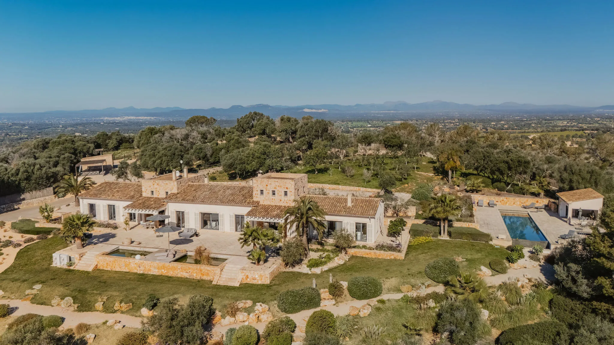 Uniek huis met uitzicht op zee en panoramisch uitzicht-1
