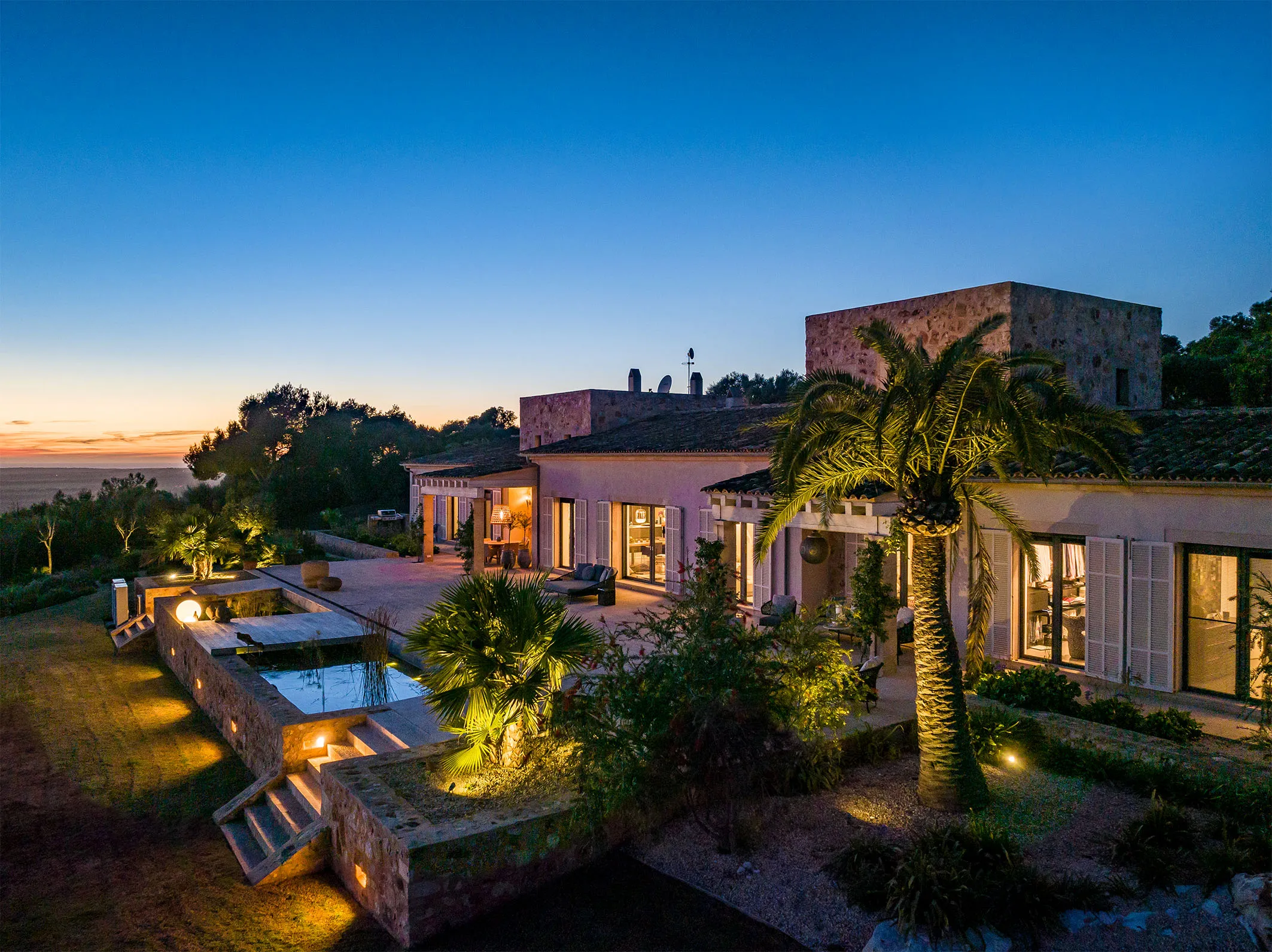 Einzigartiges Anwesen mit Meer- & Panoramablick-14