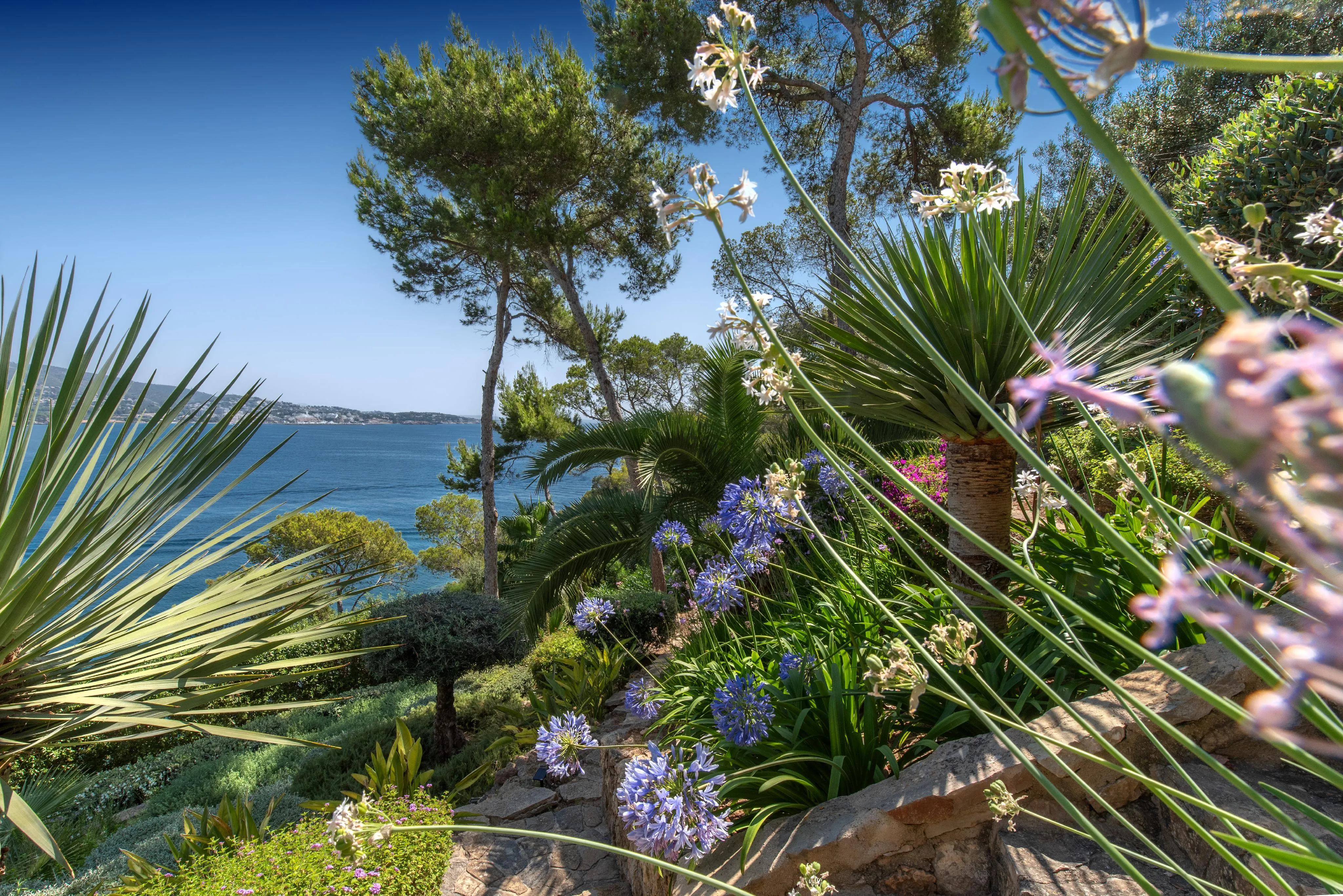 Urocza willa na nabrzeżu z dostępem do morza-28