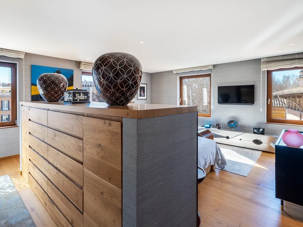 Sophisticated penthouse with terrace, private garage and lift on Passeig del Born-15