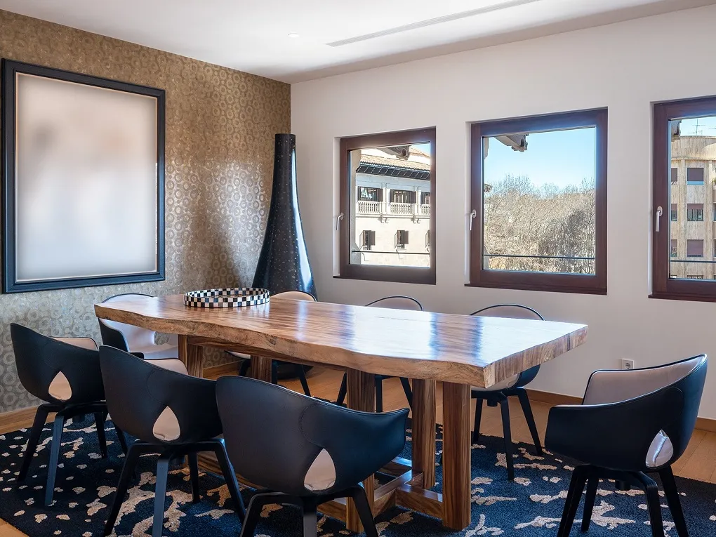 Sophisticated penthouse with terrace, private garage and lift on Passeig del Born-7