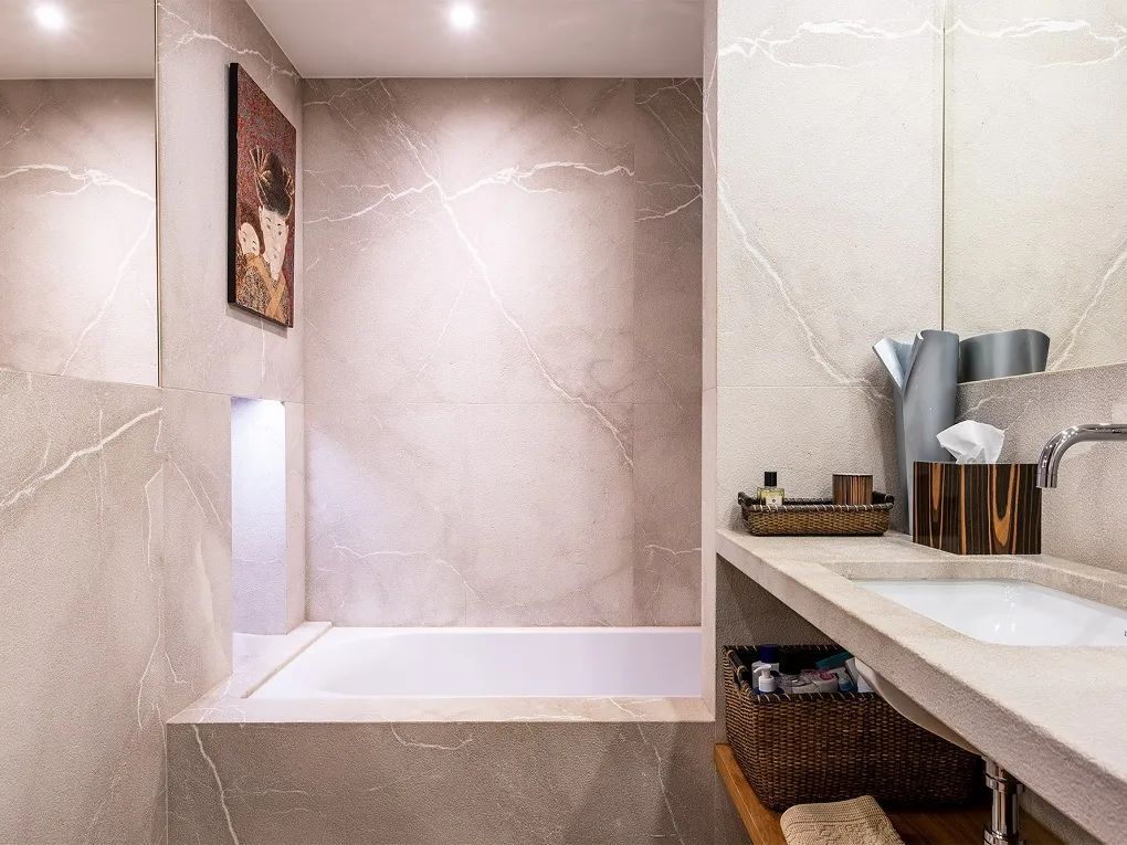 Sophisticated penthouse with terrace, private garage and lift on Passeig del Born-19