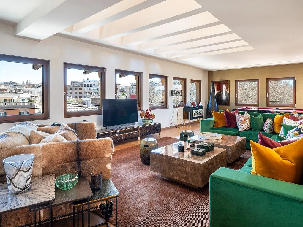 Geraffineerd penthouse met terras, parkeerplaats en lift aan de Passeig del Born-4