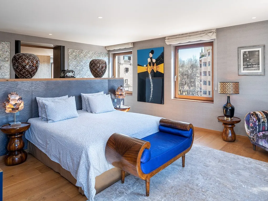 Geraffineerd penthouse met terras, parkeerplaats en lift aan de Passeig del Born-13