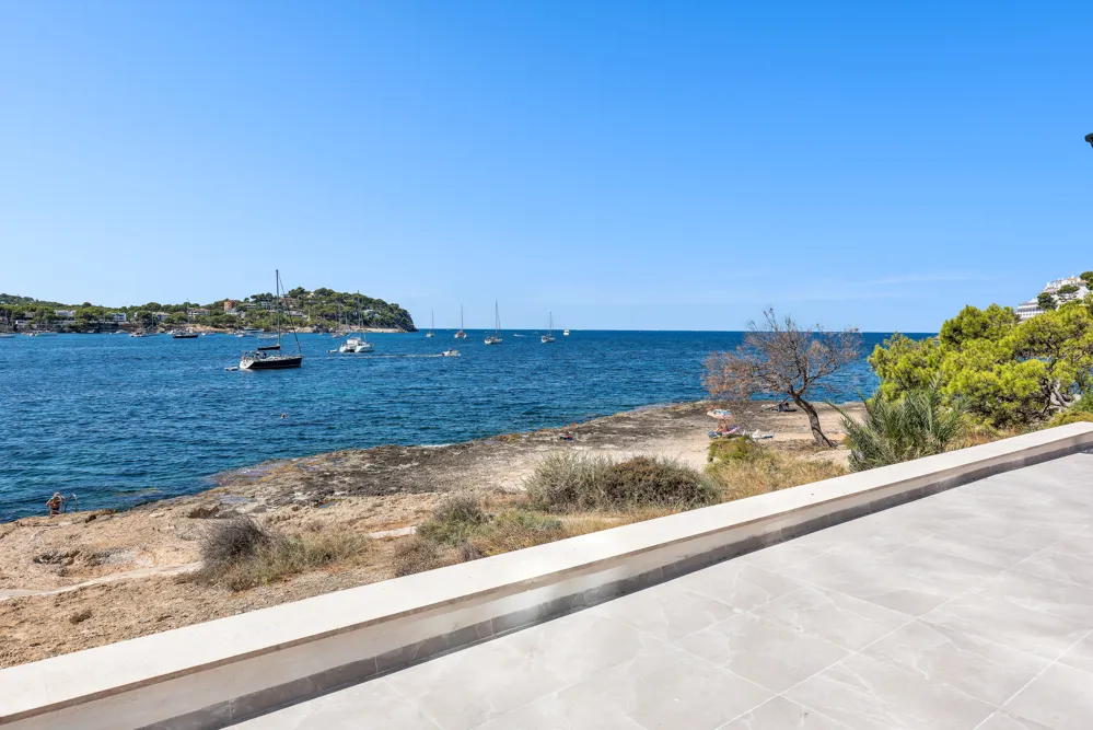 Strand-restaurant frontlinie-13