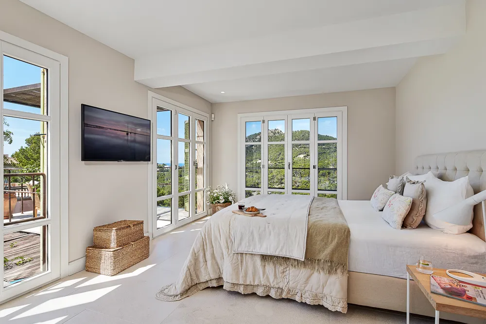 Luxueuse villa avec vue sur la mer et piscine-19