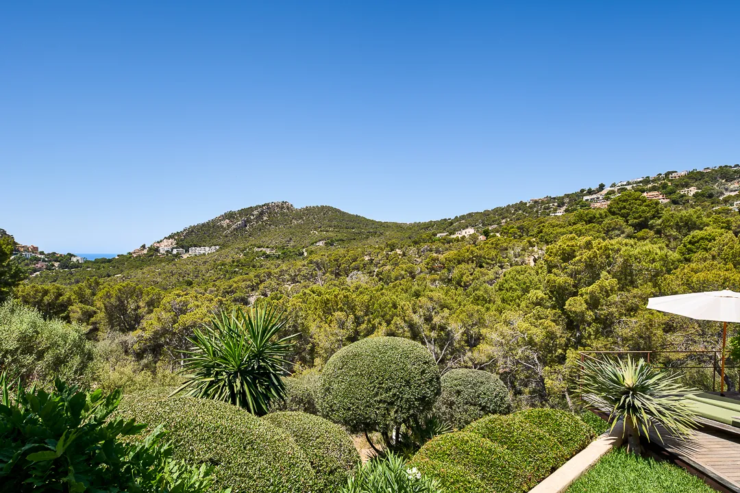 Luxueuse villa avec vue sur la mer et piscine-30
