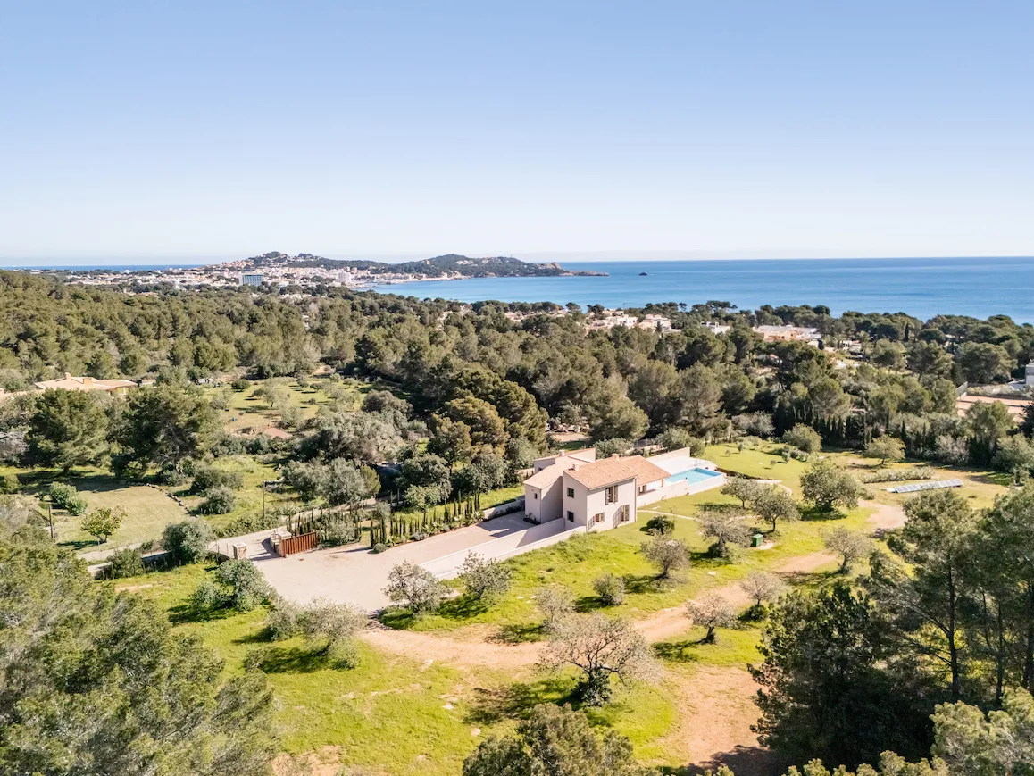 Finca nueva cerca del pueblo y la playa-3