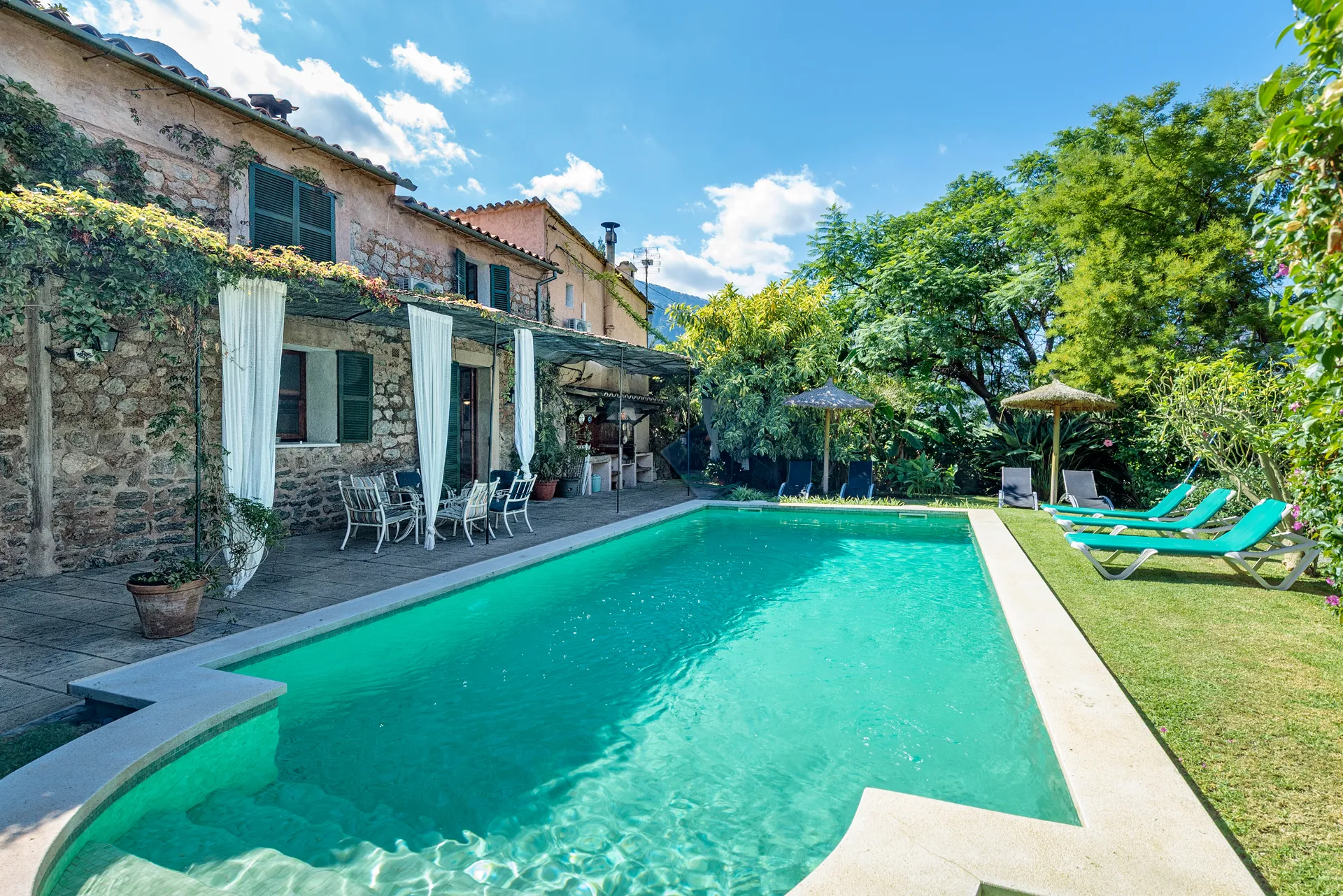 Excepcional finca campestre con licencias de alquiler vacacional en Biniaraix-Fornalutx-32