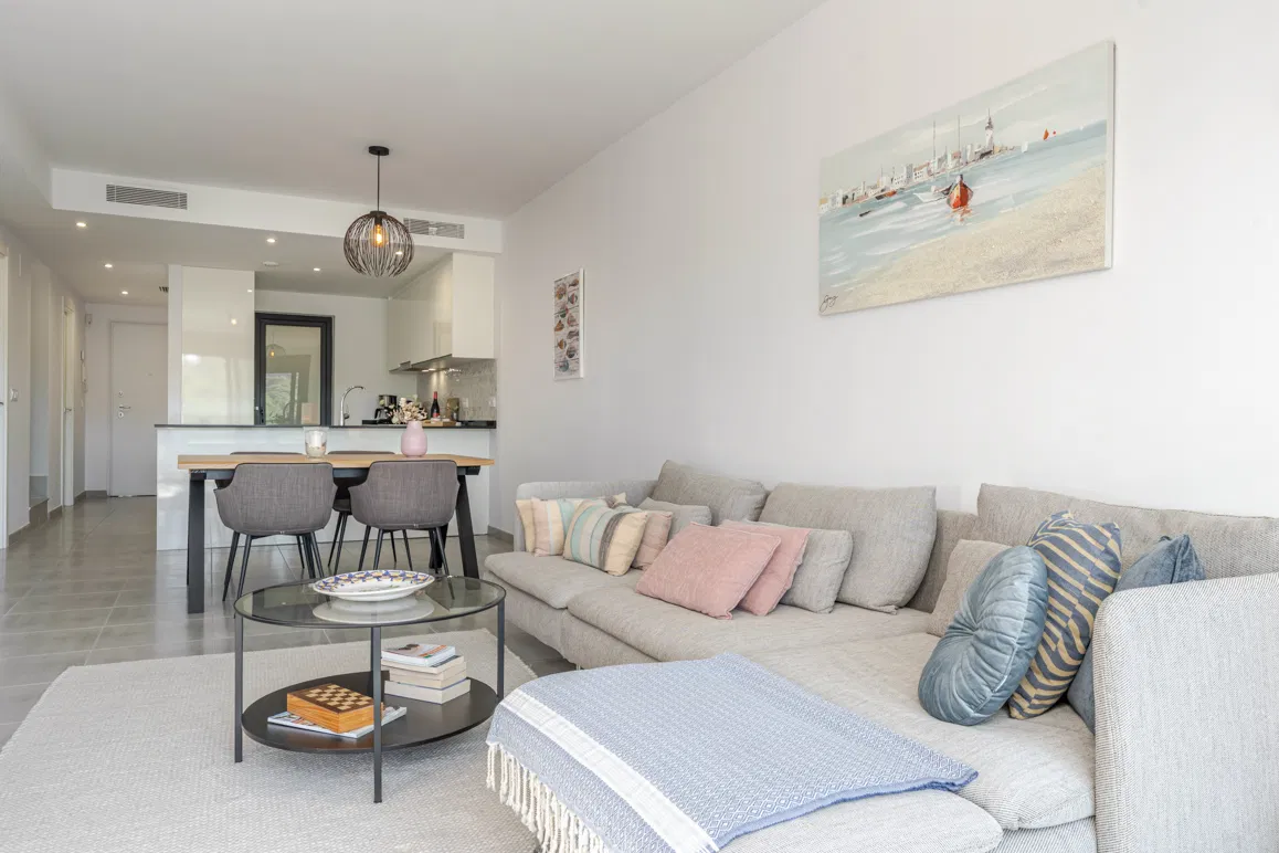 Exclusive new-build penthouse with private rooftop terrace and sea views, 25-metre pool – just 10 minutes from the beach-7