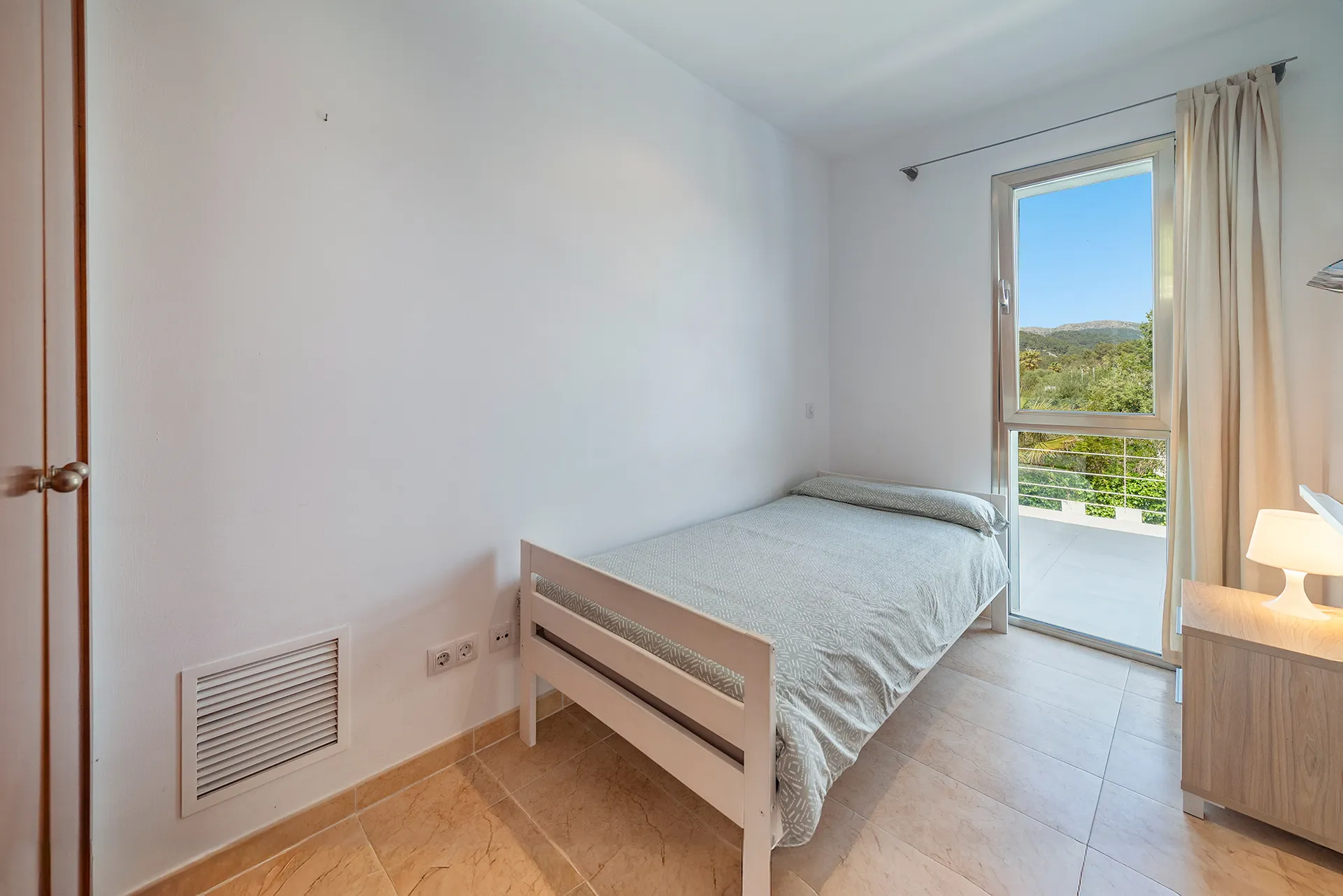 Rækkehus med ETV, tagterrasse og pool i Crestatx-9