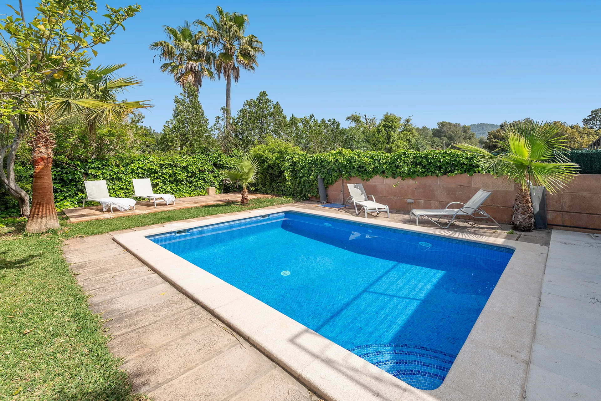 Rækkehus med ETV, tagterrasse og pool i Crestatx-14