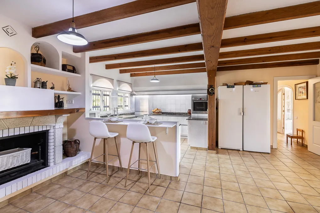 Familievenlig villa med vidunderlig udsigt over bjergene-5