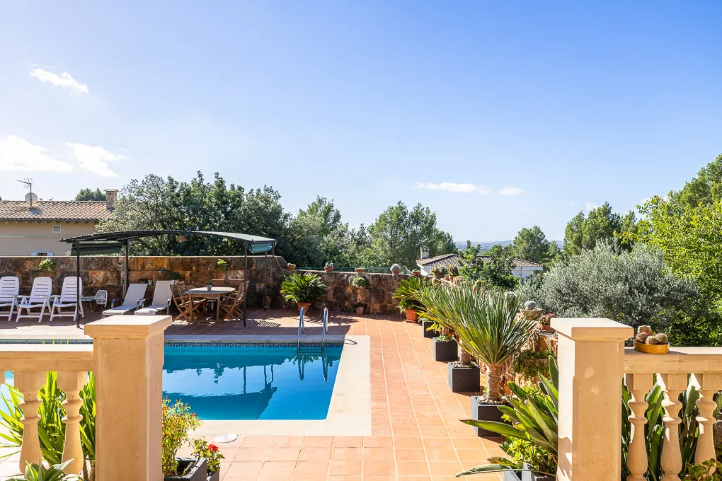 Familievenlig villa med vidunderlig udsigt over bjergene-23