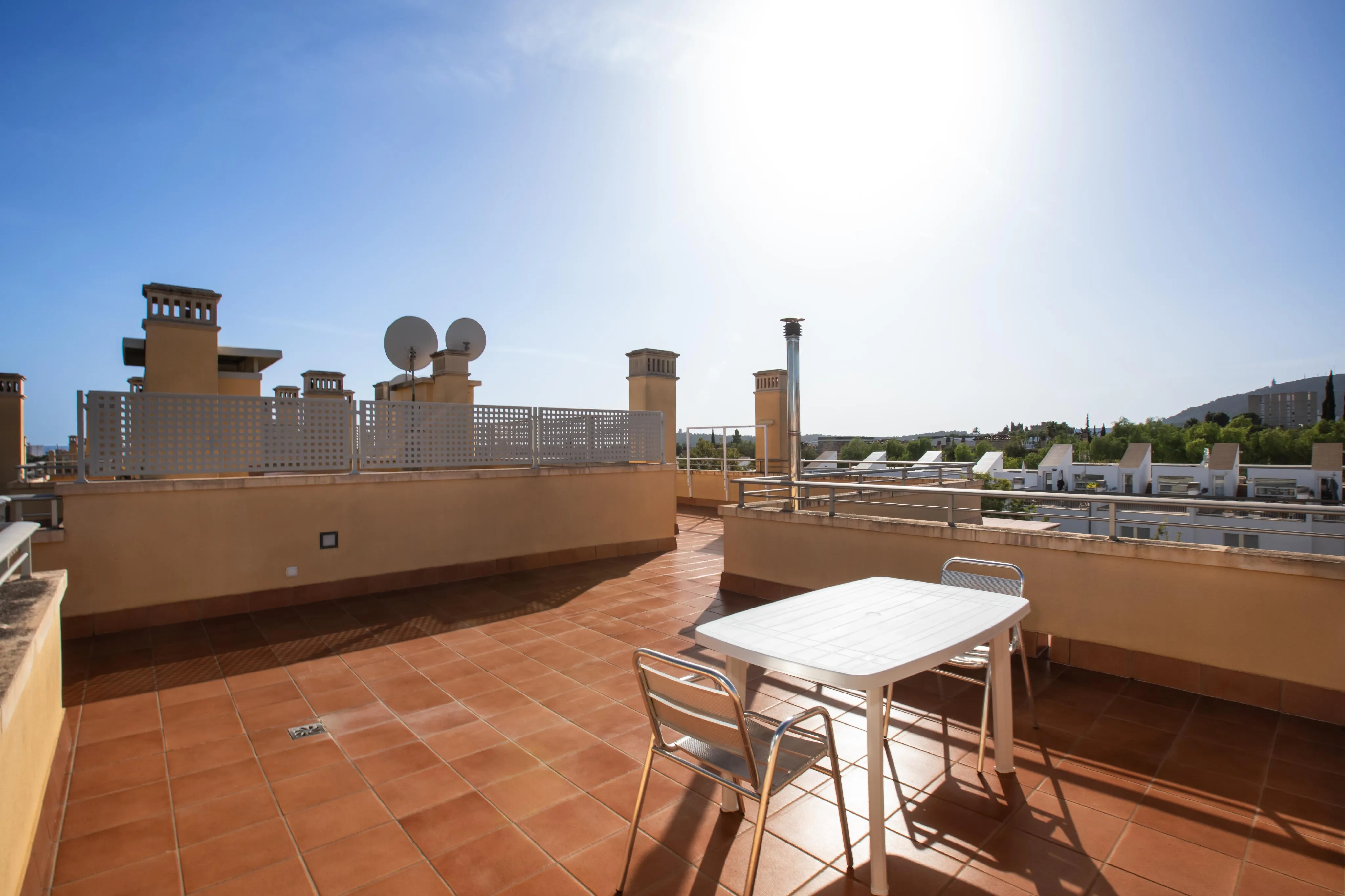 Eksklusiv penthouse med 360º udsigt i skolekvarter - Palma-16