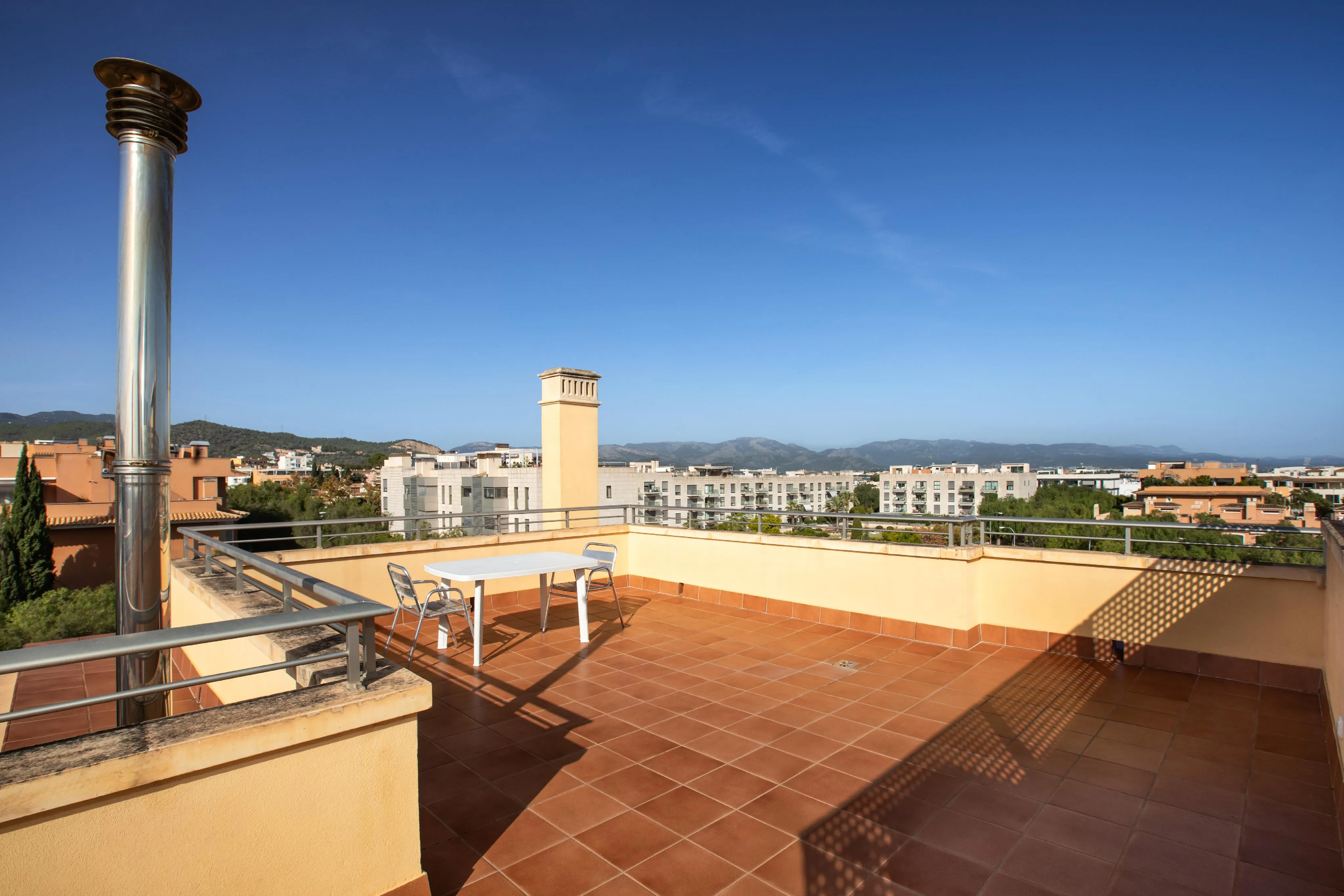 Eksklusiv penthouse med 360º udsigt i skolekvarter - Palma-15