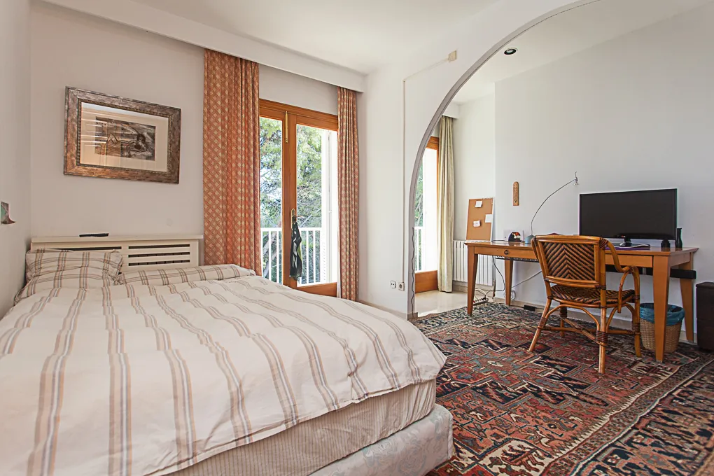 Stor villa med tennisbane i Pinar Park-15