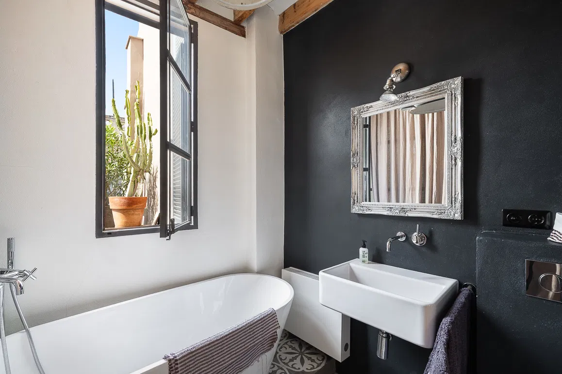 Triplex penthouse in an absolutely central location with two stunning terraces-6