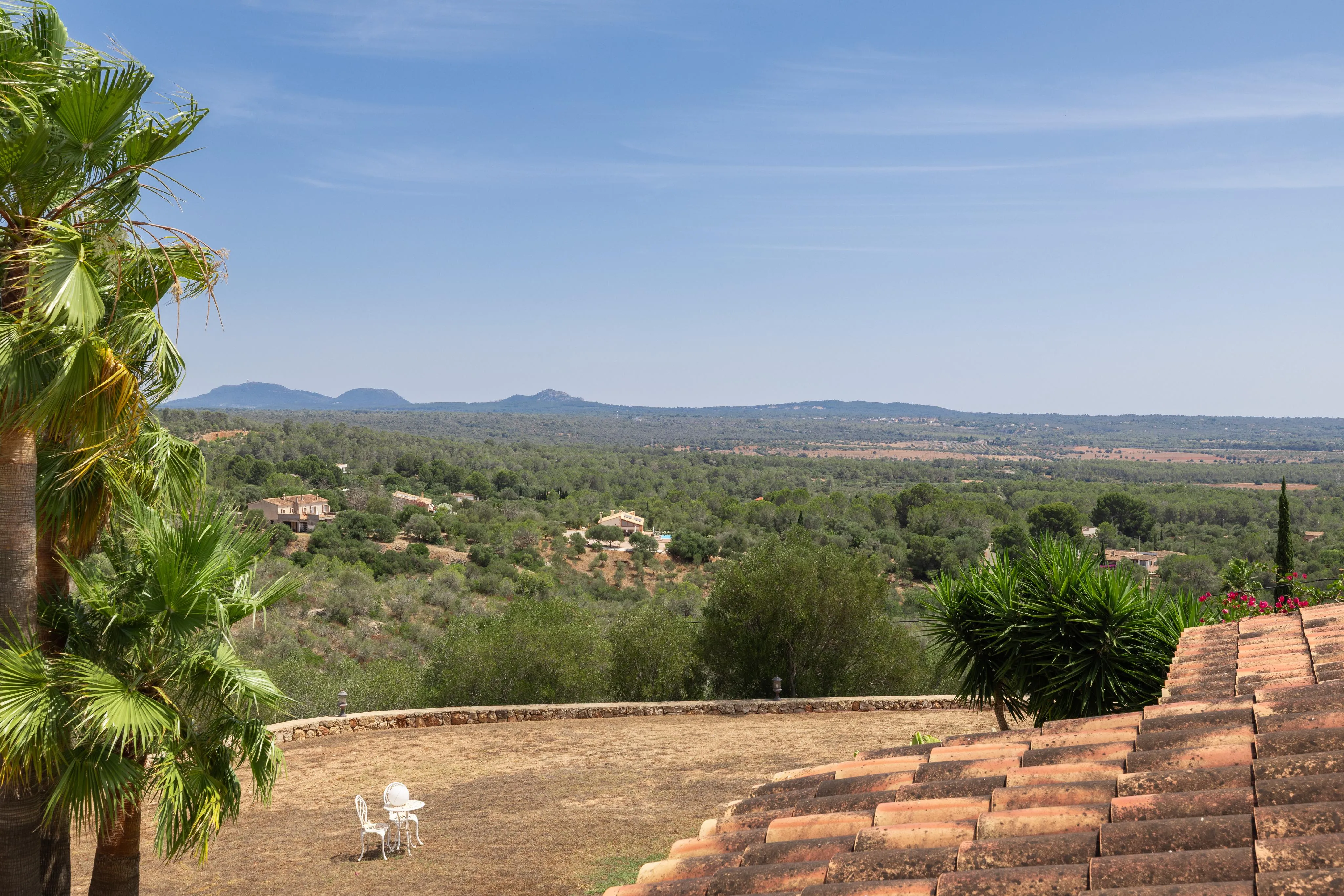 Mediterranean villa with panoramic pool and views in Puntiró-18