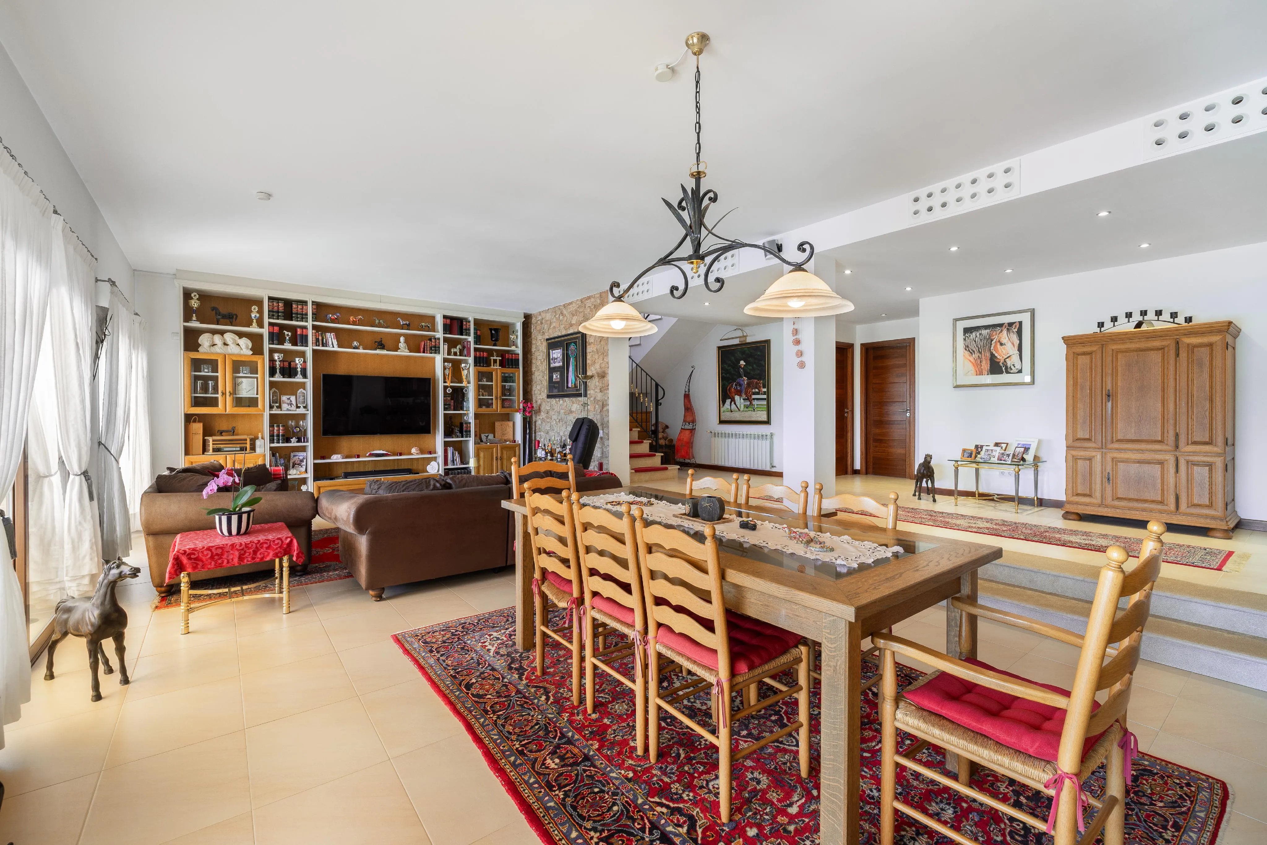 Mediterranean villa with panoramic pool and views in Puntiró-8